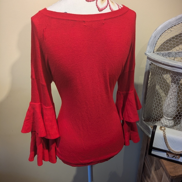 Chic Scarlet Ruffle Sleeve Top. - Picture 3 of 4